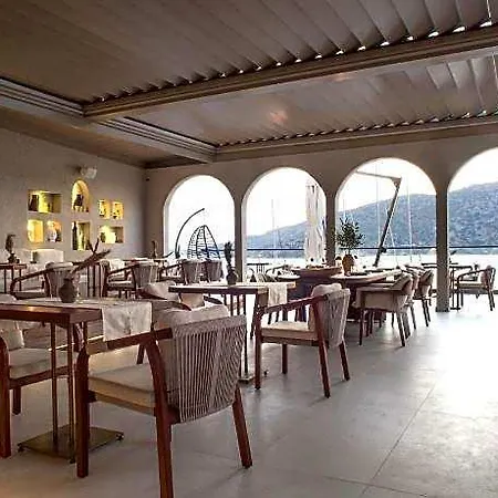 Luce Bozburun *